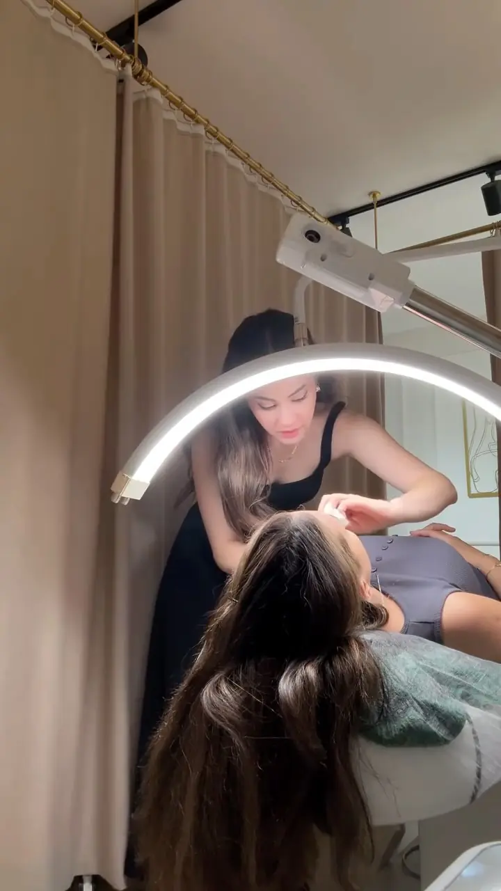 Aleyna Gülten, uygulama sırasında