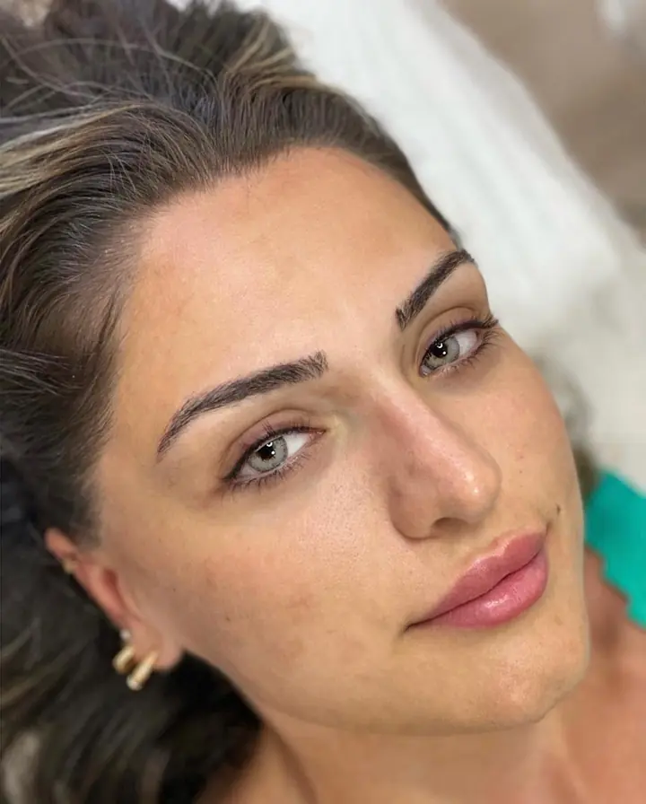 Kalıcı Eyeliner - Kaş kalıcı makyaj sonucu, Aleyna Gülten