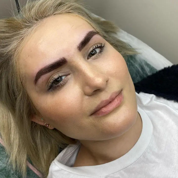 Microblading ve pudralama - Kaş kalıcı makyaj sonucu, Aleyna Gülten