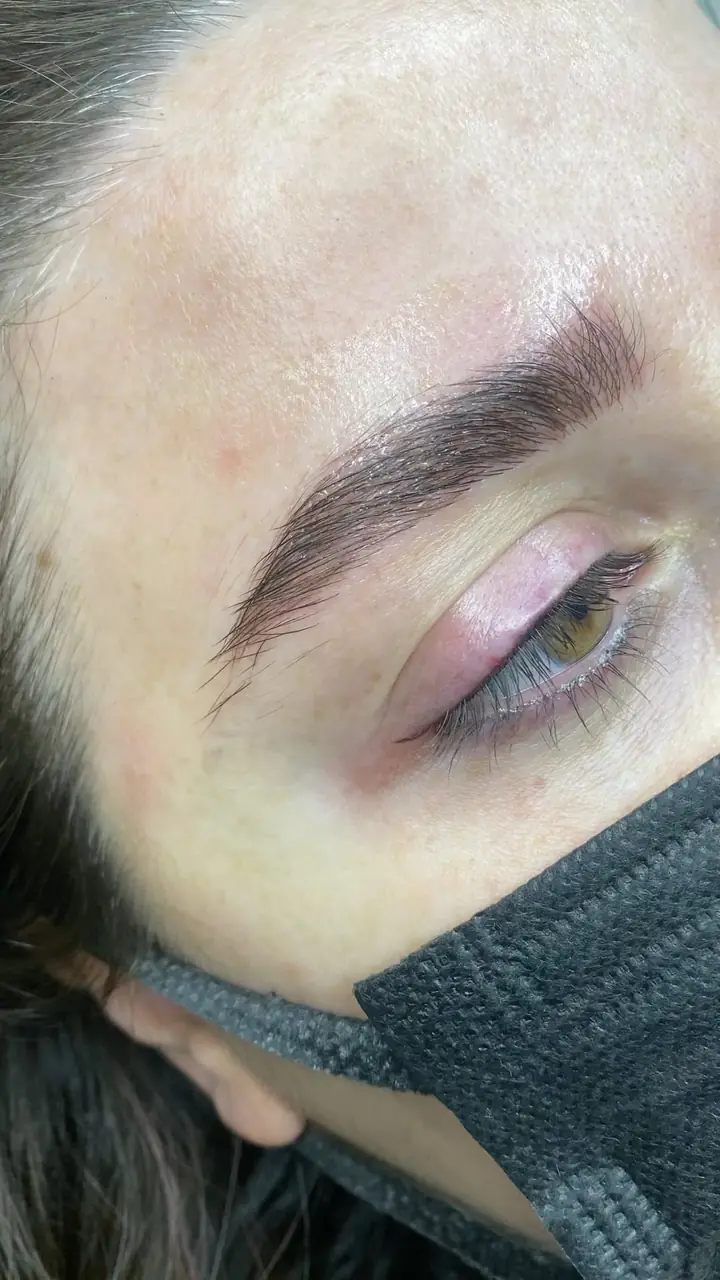 Microblading Babyliner - Kaş kalıcı makyaj sonucu, Aleyna Gülten
